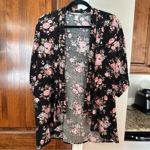 Forever 21 Black Floral Kimono